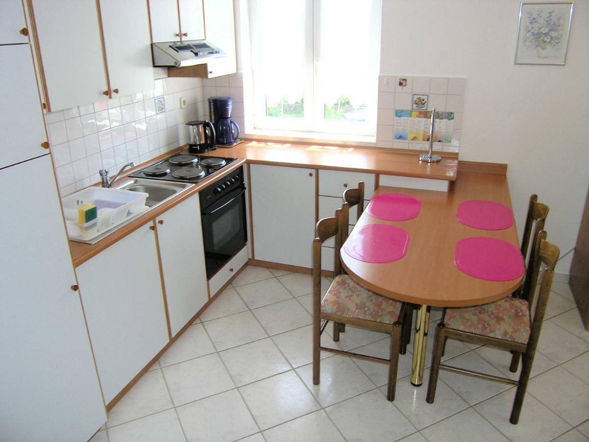 Appartamento Apartman Juric Krk Town Esterno foto
